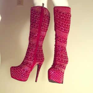 Swarovski-like crystal embellished red boots!